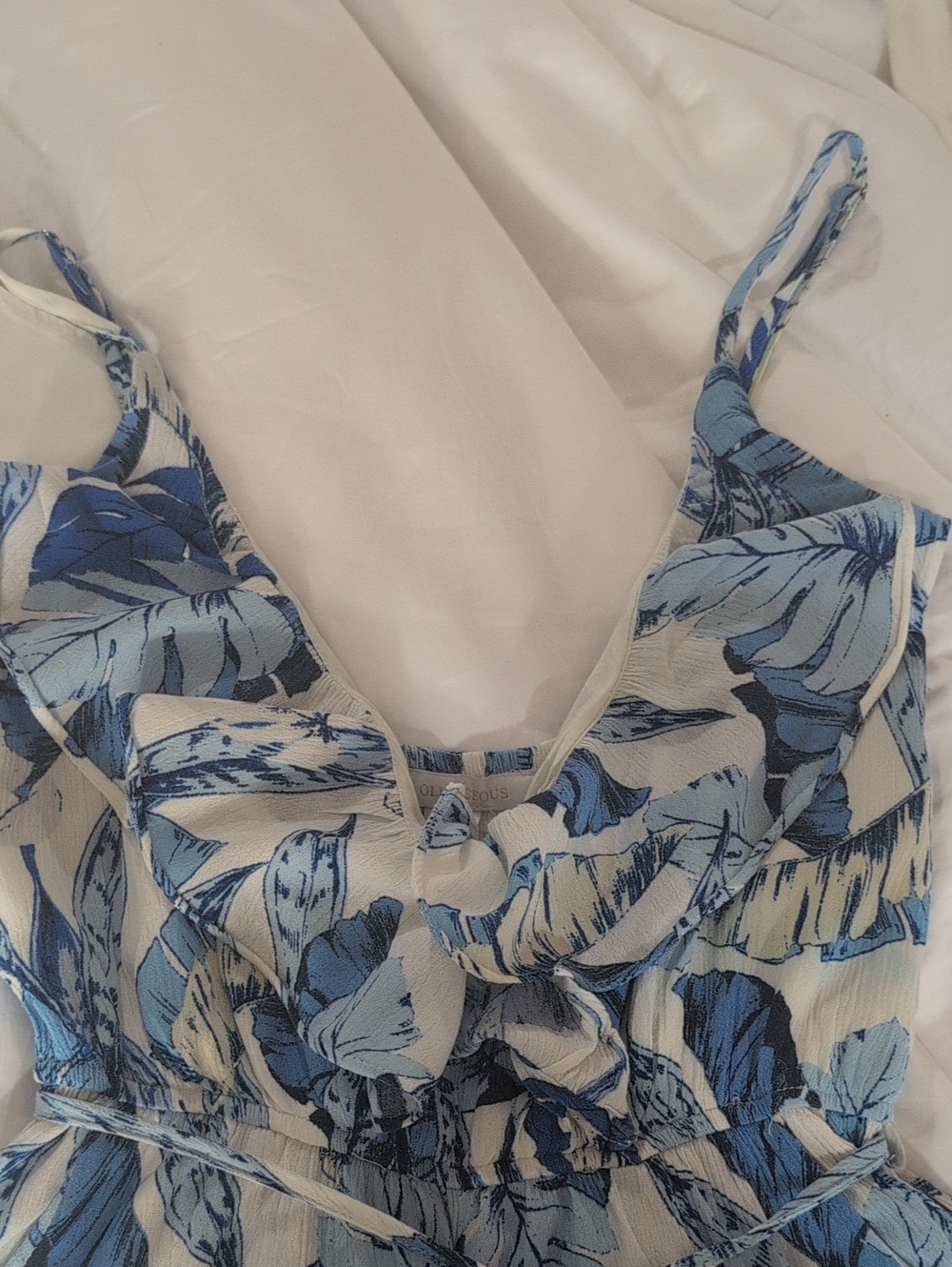 Olivaceous Blue Floral Wide-Leg Jumpsuit on Cream - Picture 2 of 4